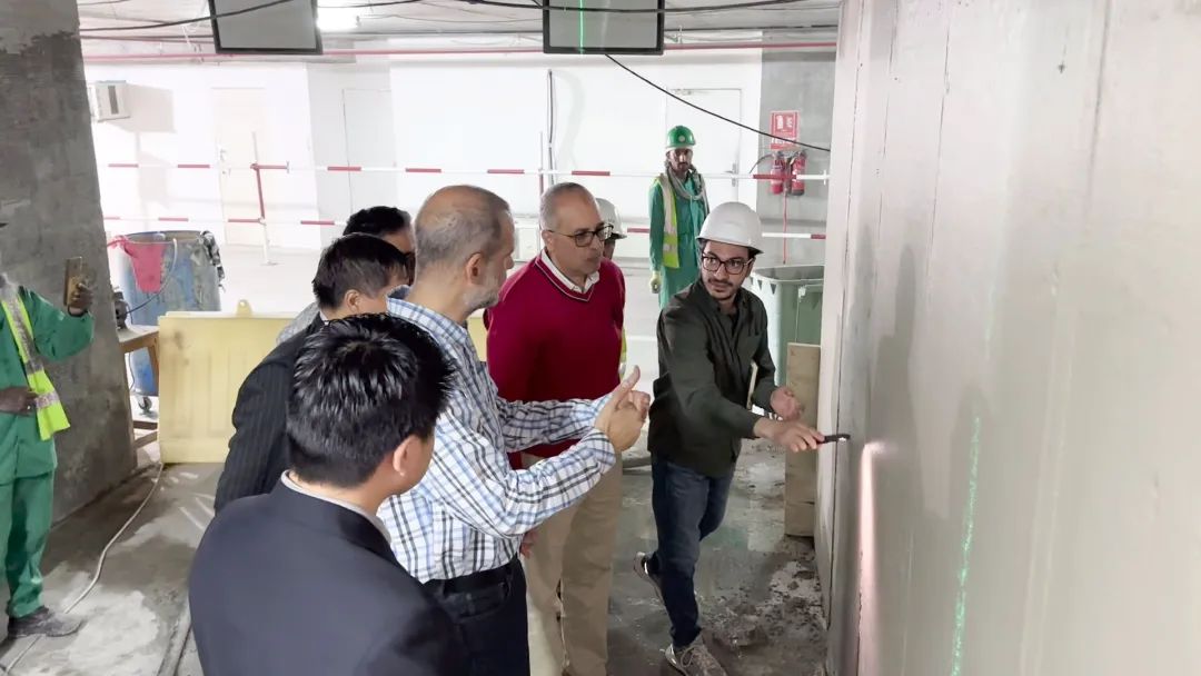 中東首秀成功，蔚建抹灰機器人順利完成阿聯酋首批客戶驗收(圖6)