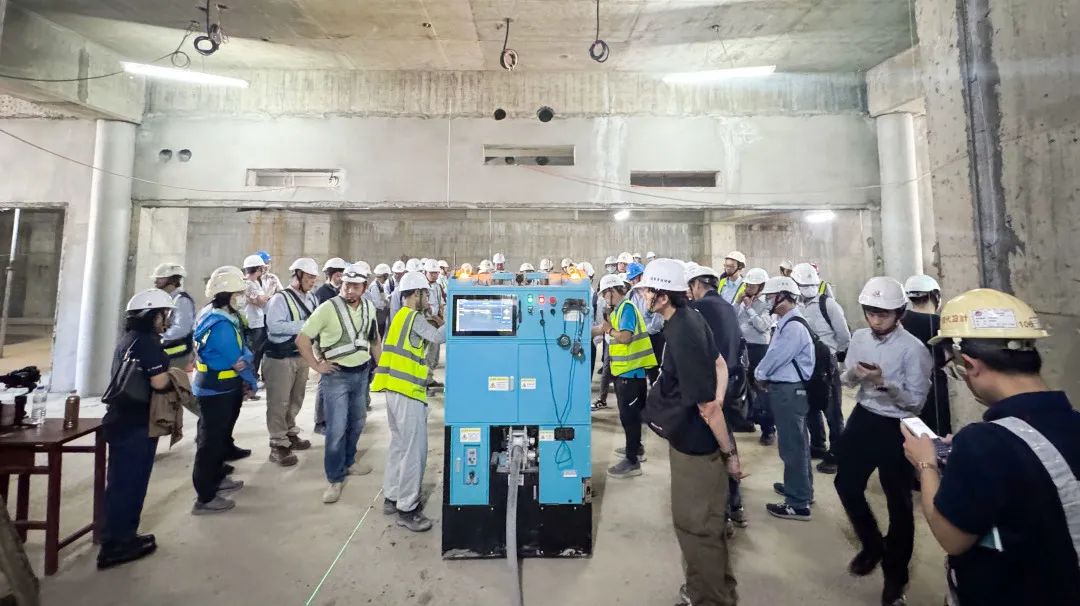 蔚建抹灰機器人驚艷臺灣省建筑界，助力智能建造工程升級