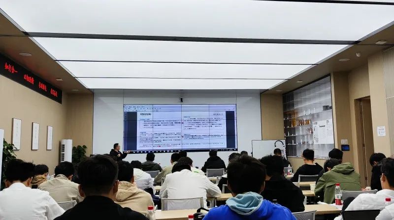 中建八局（上海）與蔚建科技聯(lián)合舉辦施工機器人技能培訓大賽(圖7)