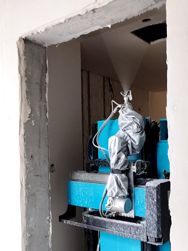 狹小空間里精準作業 蔚建噴涂機器人圓滿完成南京智鑫慧谷人才公寓項目(圖4)