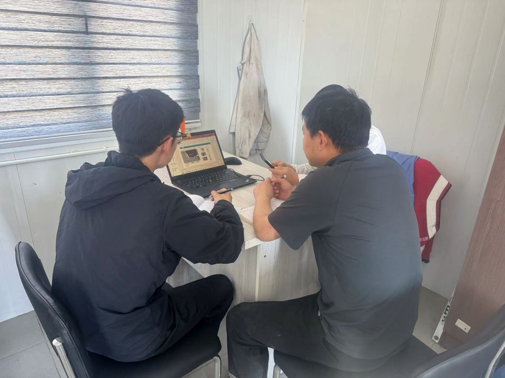 蔚建抹灰機器人落地烏茲別克斯坦，全鏈交付讓客戶“用得好”！(圖5)